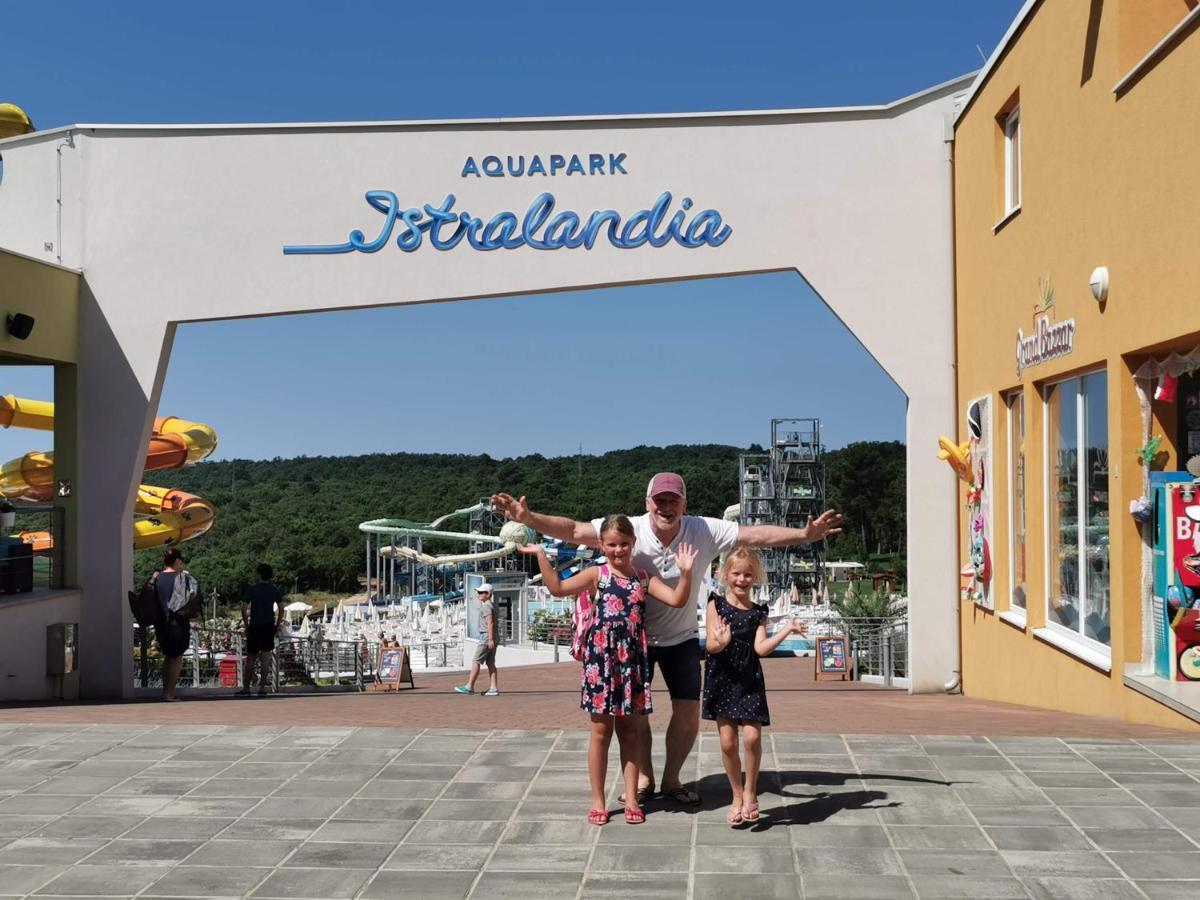 Novigrad Istria Mirta Deluxe Superior 5 Star Apartment, Your Piece Of Heaven By The Sea & Park, With Sea & Park View מראה חיצוני תמונה