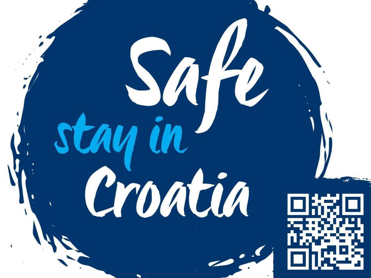 Novigrad Istria Mirta Deluxe Superior 5 Star Apartment, Your Piece Of Heaven By The Sea & Park, With Sea & Park View מראה חיצוני תמונה