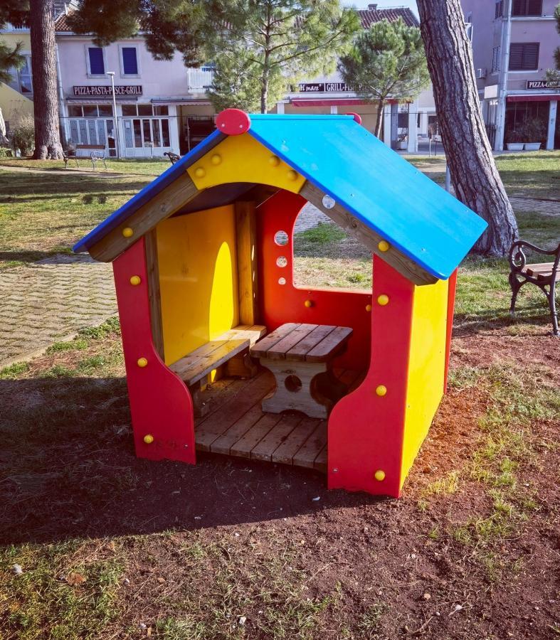 Novigrad Istria Mirta Deluxe Superior 5 Star Apartment, Your Piece Of Heaven By The Sea & Park, With Sea & Park View מראה חיצוני תמונה